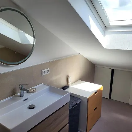 Apartment Bright And Spacious In Quiet Place